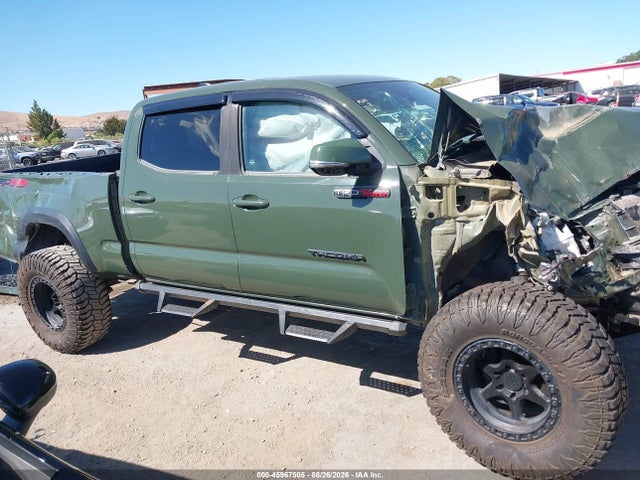 45967505 :رقم المزاد ، 3TMDZ5BN4NM129067 vin ، 2022 Toyota Tacoma Trd Off Road مزاد بيع