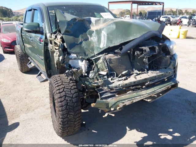 45967505 :رقم المزاد ، 3TMDZ5BN4NM129067 vin ، 2022 Toyota Tacoma Trd Off Road مزاد بيع