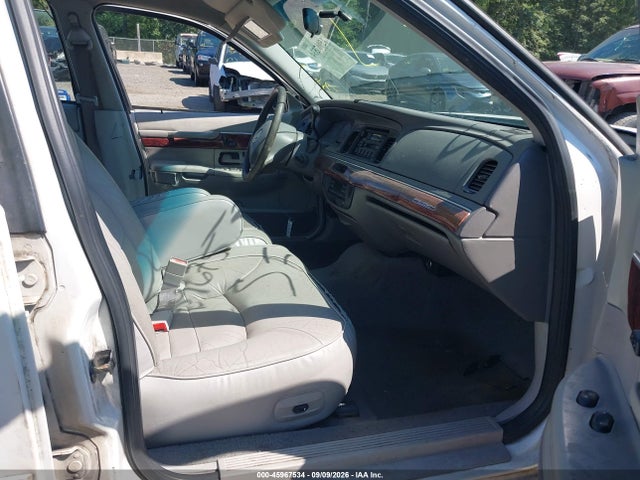 2002 Mercury Grand Marquis Ls მანქანა იყიდება აუქციონზე, vin: 2MEFM75W72X650838, აუქციონის ნომერი: 45967534