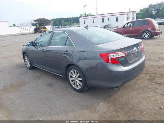 2014 Toyota Camry Xle V6 მანქანა იყიდება აუქციონზე, vin: 4T1BK1FK1EU551972, აუქციონის ნომერი: 45967541