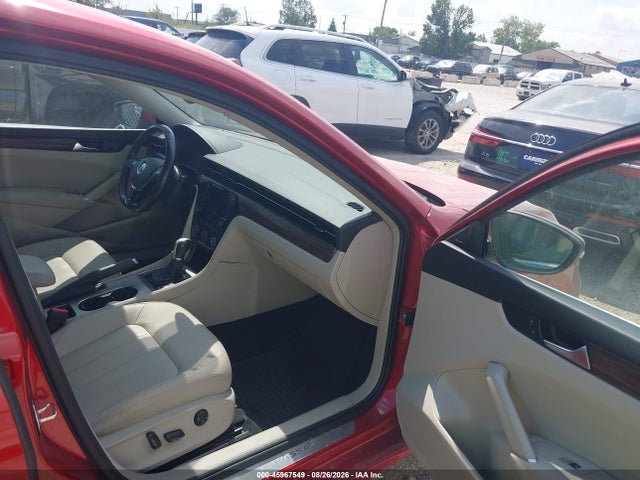 Продаж на аукціоні авто 2020 Volkswagen Passat 2.0t Sel, vin: 1VWCA7A36LC026288, номер лоту: 45967549