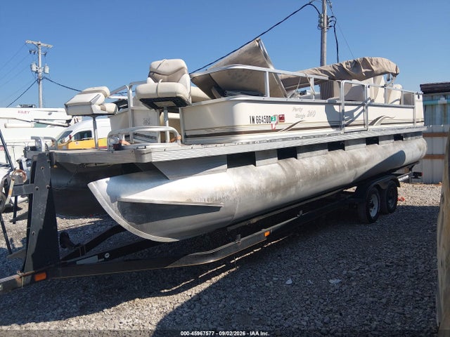 45967577 :رقم المزاد ، BUJ23370K203 vin ، 2003 Suntracker Ph30 Pontoon Boat مزاد بيع
