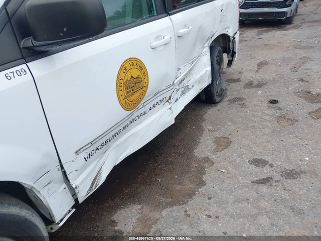 Продаж на аукціоні авто 2016 Dodge Grand Caravan Se, vin: 2C4RDGBG3GR161747, номер лоту: 45967625