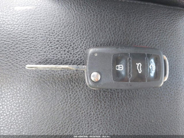 2012 Volkswagen Jetta 2.0l Tdi მანქანა იყიდება აუქციონზე, vin: 3VWLL7AJ6CM005884, აუქციონის ნომერი: 45967646