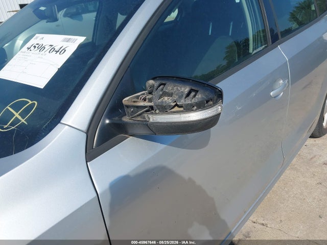 2012 Volkswagen Jetta 2.0l Tdi მანქანა იყიდება აუქციონზე, vin: 3VWLL7AJ6CM005884, აუქციონის ნომერი: 45967646