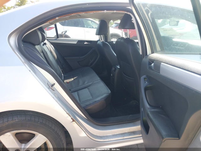 2012 Volkswagen Jetta 2.0l Tdi მანქანა იყიდება აუქციონზე, vin: 3VWLL7AJ6CM005884, აუქციონის ნომერი: 45967646