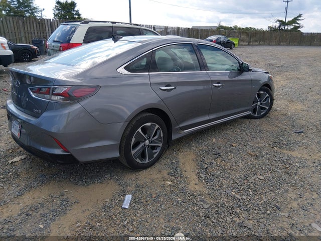 Auction sale of the 2018 Hyundai Sonata Hybrid Limited, vin: KMHE34L37JA082469, lot number: 45967649