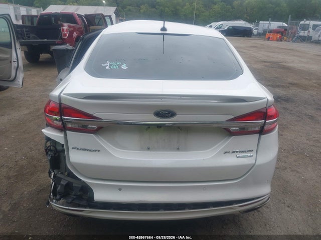 45967664 :رقم المزاد ، 3FA6P0K92HR250391 vin ، 2017 Ford Fusion Platinum مزاد بيع