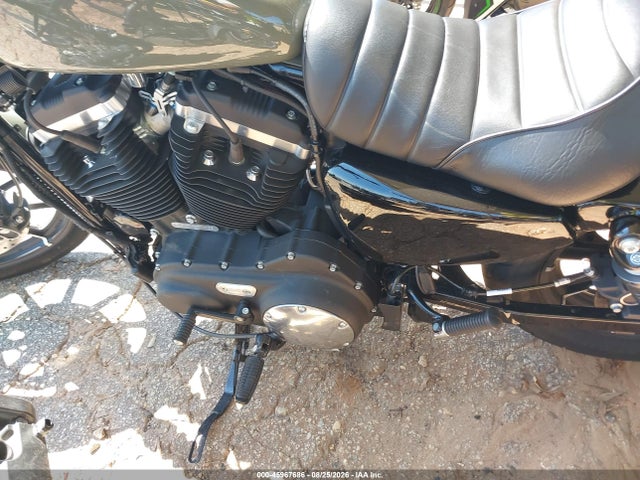 45967686 :رقم المزاد ، 1HD4LE219MB400563 vin ، 2021 Harley-davidson Xl883 N مزاد بيع