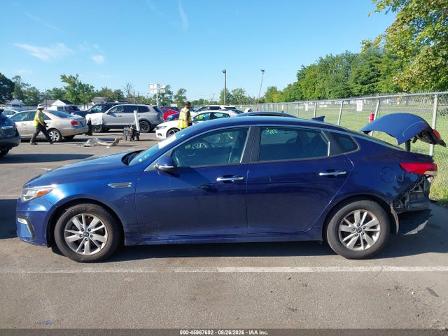 Продажа на аукционе авто 2019 Kia Optima Lx, vin: 5XXGT4L3XKG277646, номер лота: 45967692