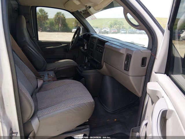 Продажа на аукционе авто 2007 Gmc Savana Work Van, vin: 1GTFG15X971144068, номер лота: 45967698