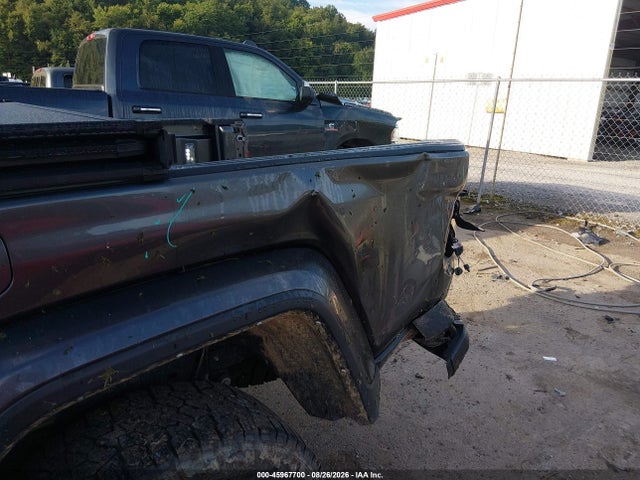 2022 Jeep Gladiator Sport S 4x4 მანქანა იყიდება აუქციონზე, vin: 1C6JJTAM2NL153819, აუქციონის ნომერი: 45967700