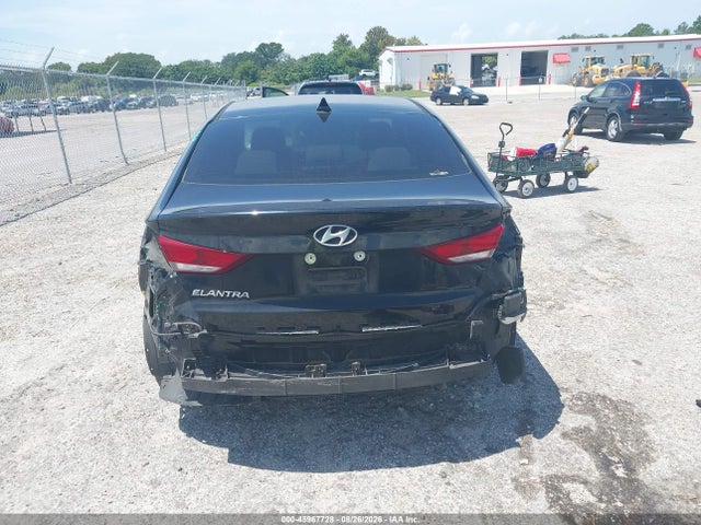 Продажа на аукционе авто 2018 Hyundai Elantra Sel, vin: 5NPD84LF2JH354639, номер лота: 45967728