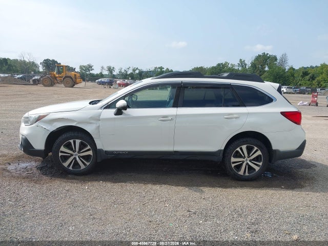 45967729 :رقم المزاد ، 4S4BSANC0J3340420 vin ، 2018 Subaru Outback 2.5i Limited مزاد بيع