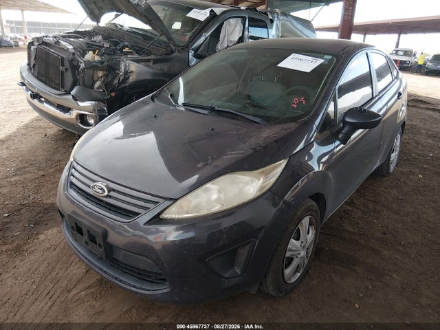 45967737 :رقم المزاد ، 3FADP4AJ4DM176182 vin ، 2013 Ford Fiesta S مزاد بيع