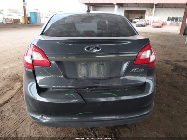 45967737 :رقم المزاد ، 3FADP4AJ4DM176182 vin ، 2013 Ford Fiesta S مزاد بيع