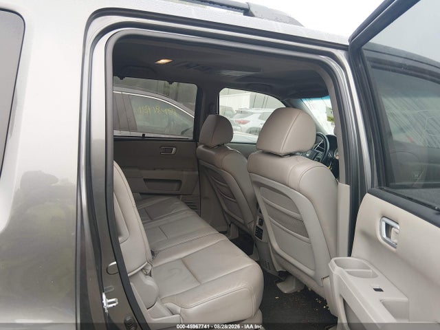 Продажа на аукционе авто 2011 Honda Pilot Touring, vin: 5FNYF4H96BB055102, номер лота: 45967741