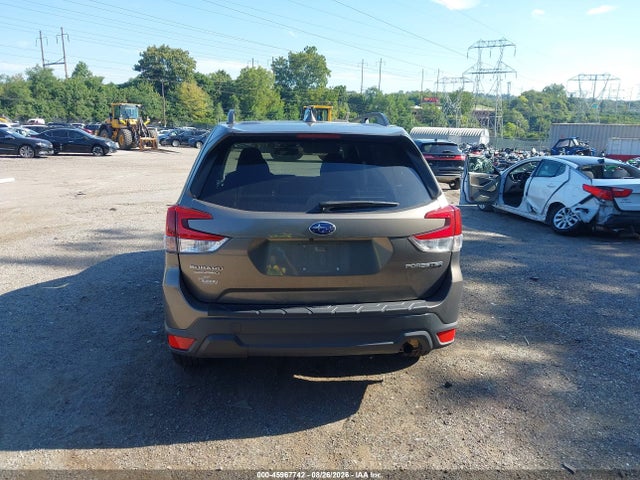 2019 Subaru Forester Premium მანქანა იყიდება აუქციონზე, vin: JF2SKAEC5KH459493, აუქციონის ნომერი: 45967742