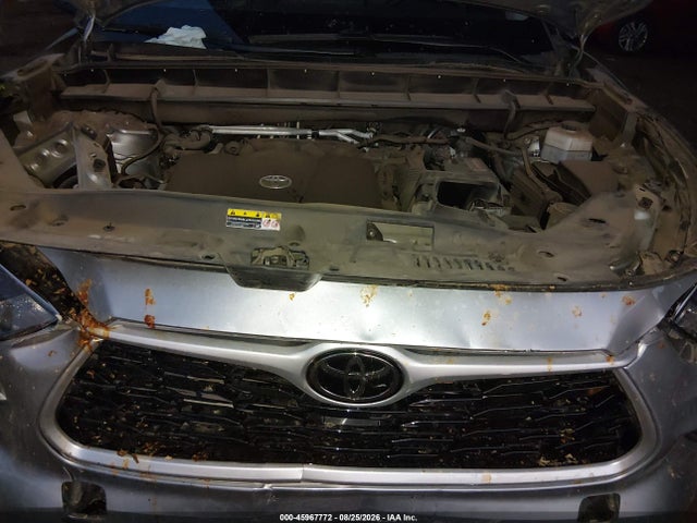 Toyota Highlander Xle 2021 5TDHZRAH6MS090078 Image 10