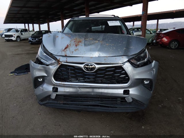 Toyota Highlander Xle 2021 5TDHZRAH6MS090078 Image 12