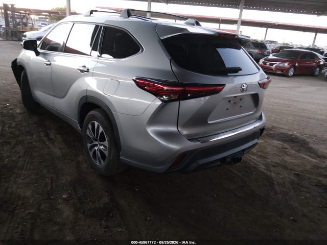 5TDHZRAH6MS090078 Toyota Highlander Xle