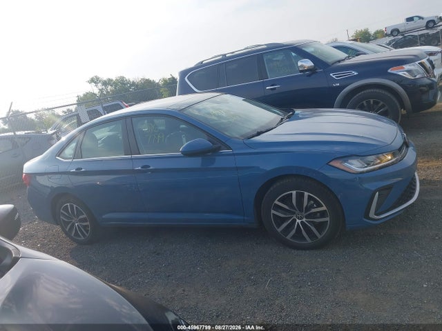 2025 Volkswagen Jetta 1.5t Se მანქანა იყიდება აუქციონზე, vin: 3VW7X7BU2SM078957, აუქციონის ნომერი: 45967799