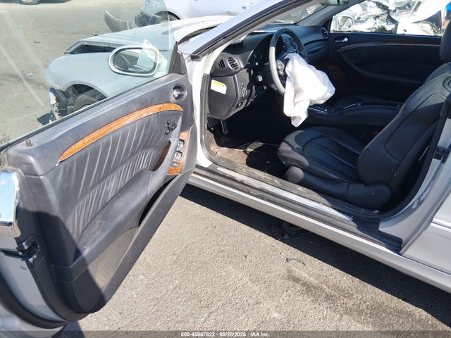 2006 Mercedes-benz Clk 350 მანქანა იყიდება აუქციონზე, vin: WDBTK56G16T063042, აუქციონის ნომერი: 45967822
