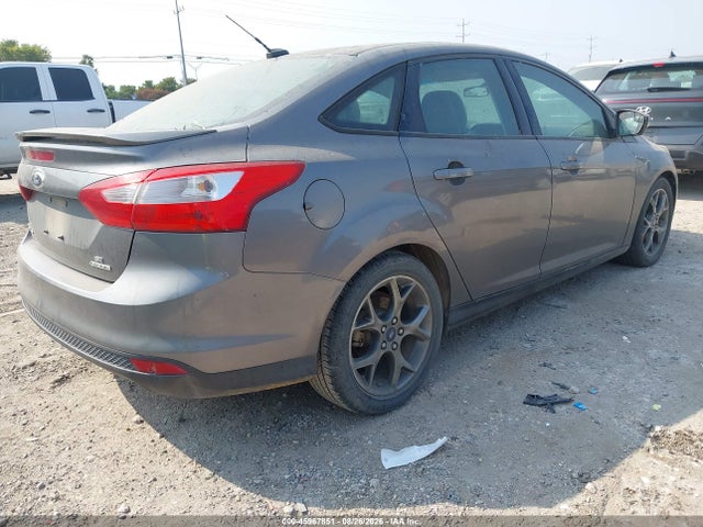 Ford FOCUS SE 2014 1FADP3F29EL296493 Image 4
