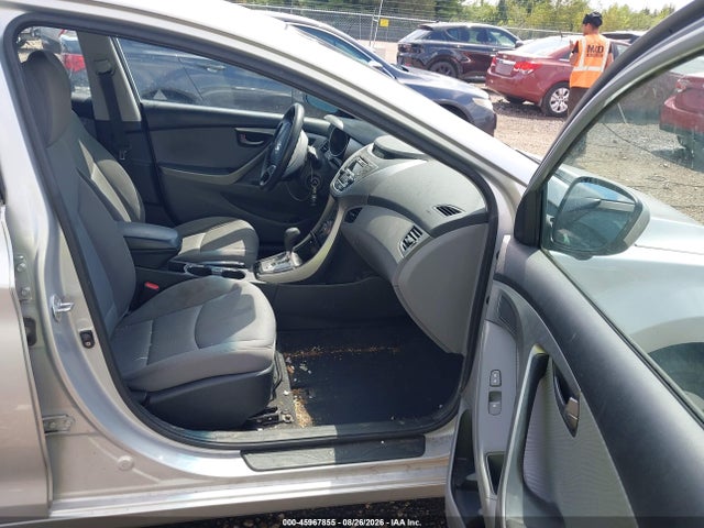 45967855 :رقم المزاد ، KMHDH4AE6DU649016 vin ، 2013 Hyundai Elantra Gls مزاد بيع