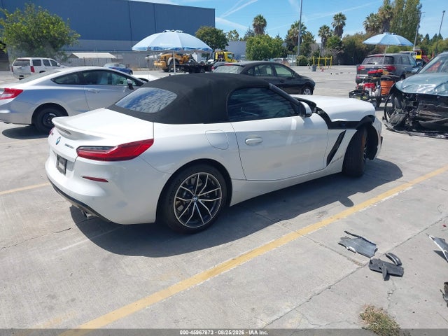 2022 Bmw Z4 Sdrive30i მანქანა იყიდება აუქციონზე, vin: WBAHF3C0XNWX42325, აუქციონის ნომერი: 45967873