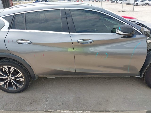 2017 Infiniti Qx30 Premium მანქანა იყიდება აუქციონზე, vin: SJKCH5CR3HA033431, აუქციონის ნომერი: 45967885