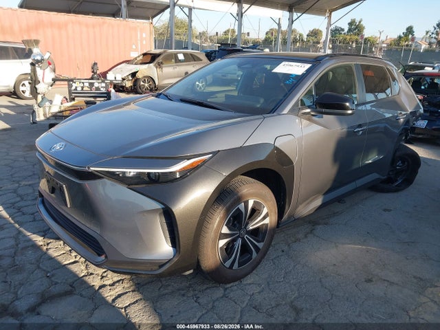 Toyota BZ4X XLE 2024 JTMABACA0RA051594 Image 2
