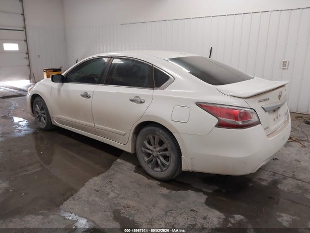 Продажа на аукционе авто 2015 Nissan Altima 2.5 S, vin: 1N4AL3AP3FN918819, номер лота: 45967934