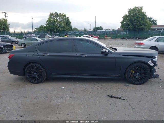 BMW 750 I Xdrive 2022 WBA7U2C07NCH45036 Image 12
