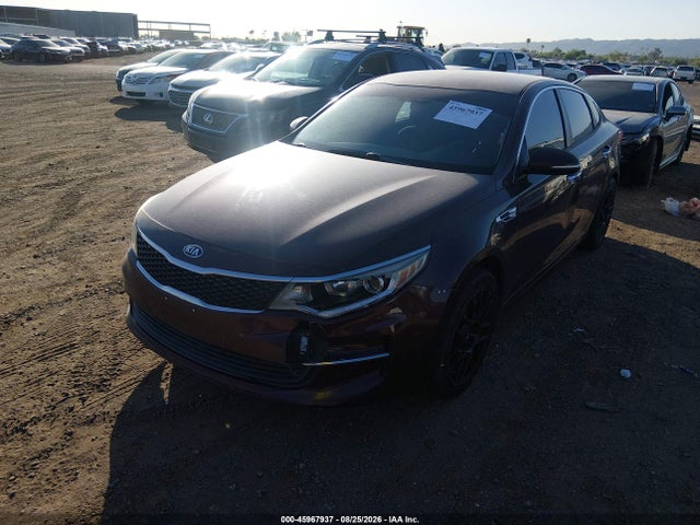 Auction sale of the 2017 Kia Optima Lx, vin: 5XXGT4L35HG134662, lot number: 45967937