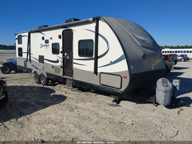 45967940 :رقم المزاد ، 4X4TSVE27GL027598 vin ، 2016 Forest River Surveyor مزاد بيع