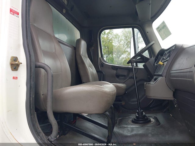Auction sale of the 2003 Freightliner M2 106 Medium Duty, vin: 1FVACXAK23HK10257, lot number: 45967990