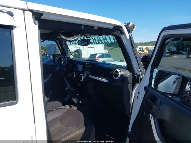 Aukcja sprzedaży 2014 Jeep Wrangler Unlimited Sahara, vin: 1C4BJWEG0EL118750, numer aukcji: 45967991