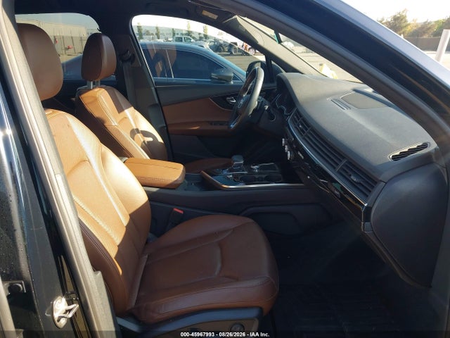 Audi Q7 2.0t Premium 2017 WA1LHAF78HD054600 Image 5