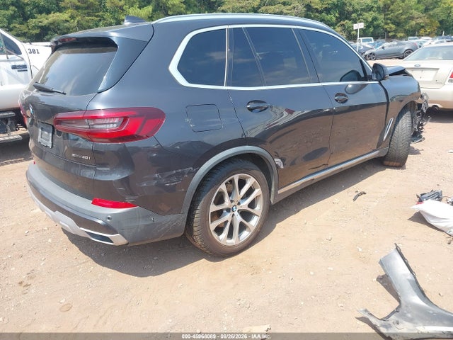 45968089 :رقم المزاد ، 5UXCR4C09M9H48061 vin ، 2021 Bmw X5 Sdrive40i مزاد بيع