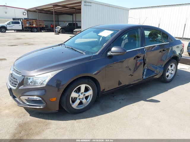 Chevrolet Cruze 1lt Auto 2015 1G1PC5SB5F7213231 Image 2