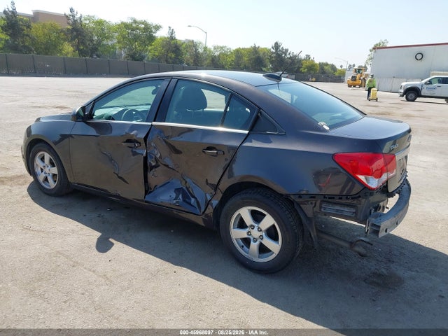 Chevrolet Cruze 1lt Auto 2015 1G1PC5SB5F7213231 Image 3