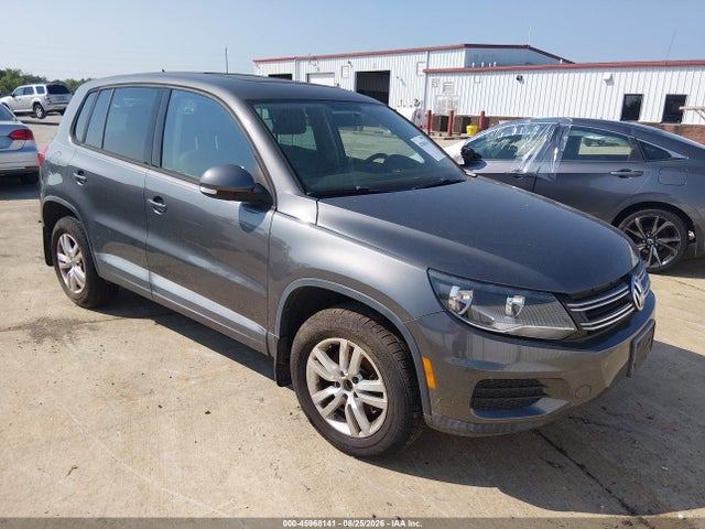 45968141 :رقم المزاد ، WVGAV7AX5CW004939 vin ، 2012 Volkswagen Tiguan Le مزاد بيع