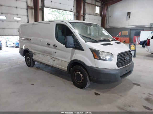 45968220 :رقم المزاد ، 1FTNR1YV5FKA69376 vin ، 2015 Ford Transit-250 مزاد بيع