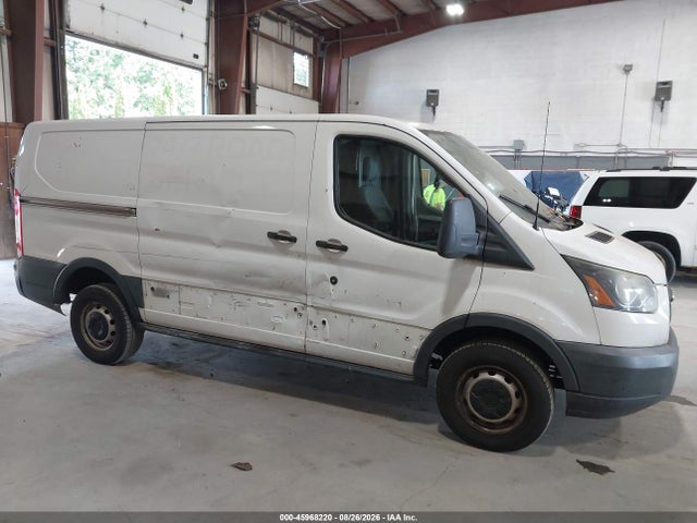 45968220 :رقم المزاد ، 1FTNR1YV5FKA69376 vin ، 2015 Ford Transit-250 مزاد بيع