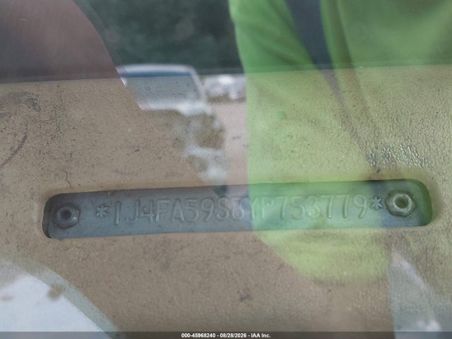Aukcja sprzedaży 2000 Jeep Wrangler Sahara, vin: 1J4FA59S9YP753779, numer aukcji: 45968240