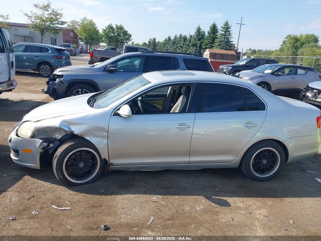 Продажа на аукционе авто 2006 Volkswagen Jetta 2.5, vin: 3VWSG71K76M726860, номер лота: 45968243