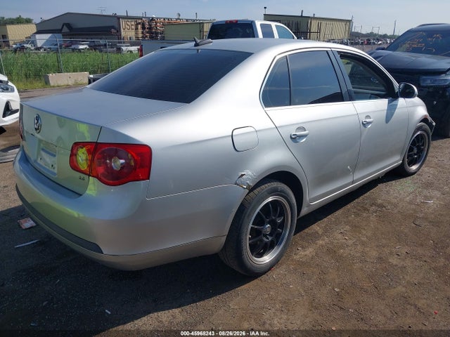 Продажа на аукционе авто 2006 Volkswagen Jetta 2.5, vin: 3VWSG71K76M726860, номер лота: 45968243