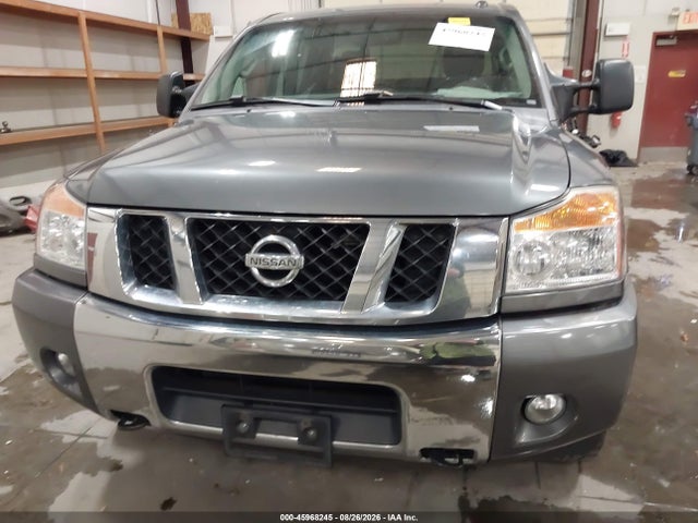 Nissan TITAN SV 2015 1N6AA0EC7FN513632 Image 12
