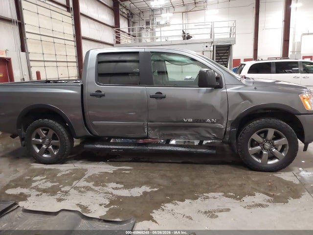 Nissan TITAN SV 2015 1N6AA0EC7FN513632 Image 13
